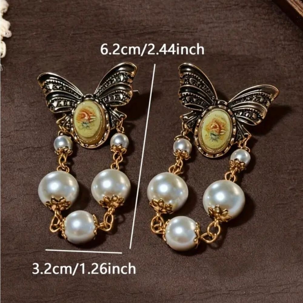 Rustic Pearl Butterfly Dangle  Earrings - Picture 2 of 7